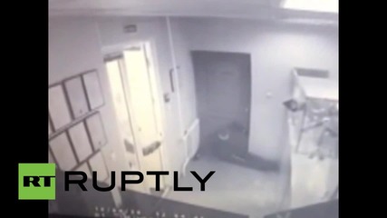 Russia: Police release CCTV footage of foiled pawn shop robbery