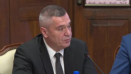 Министерството на земеделието представя новия законопроект с таван на надценките