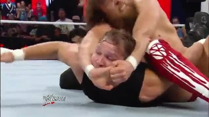 Daniel Bryan vs The Shield - Gauntlet Match