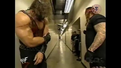 Kane & Undertaker Backstage 4/19/1