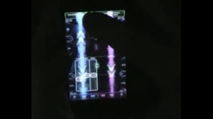 Touch Dj playing with Eq and Filter (progressive visual mixing on iphone)