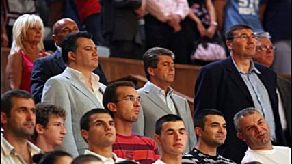 100 човека в подкрепа на баскетболистите ни в Полша