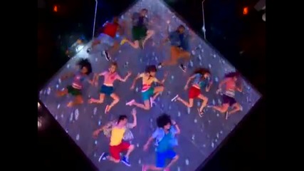 School's Out Performance - Shake It Up