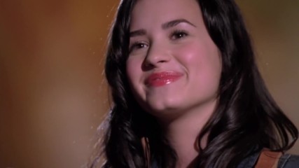 Страхотна! Demi Lovato - Different Summers ( Camp Rock 2 ) 2010