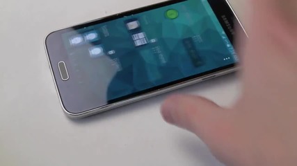 Малък инцидент при тестване на Samsung Galaxy S5 :d