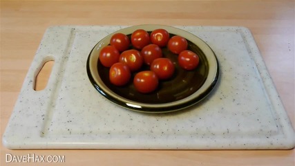 Техника за бързо рязане на чери домати