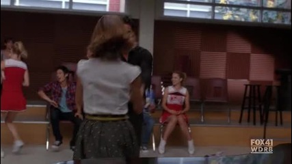 Glee - Hot Patootie (2x05) 