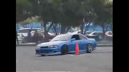 Nissan s14 silvia drift