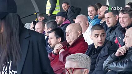 Венци Стефанов гледа полуфинала срещу ЦСКА в компанията на Тасевски
