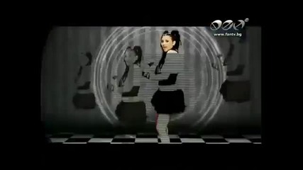 Софи Маринова - Зараза Official video 2010.mp4 