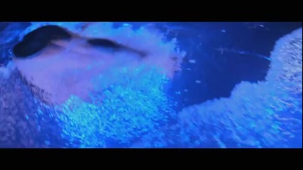 Невероятно Парче Usher - Scream ( Official Music Video ) + Превод