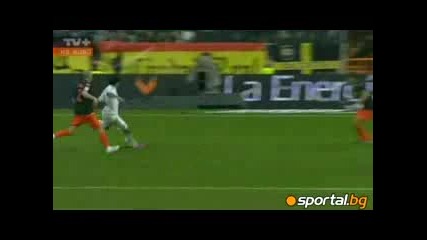 Реал Мадрид - Валенсия 2 - 0 [18.4.2010]