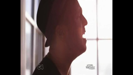 Rocketeer Far East Movement ft. Ryan Tedder
