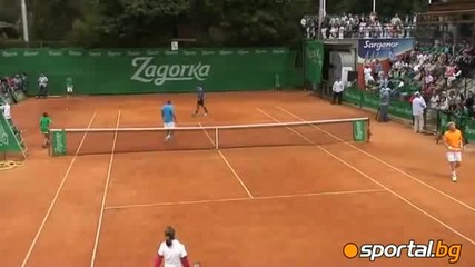 Борисов поигра тенис с Бекер в София 