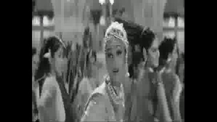 Aishwarya Rai I Kajol - Kralicite Na India