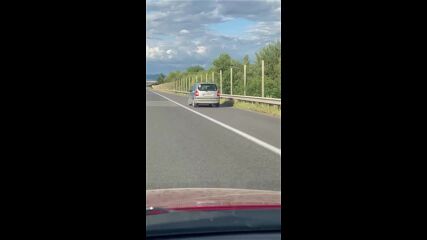 Шофиране в аварийна лента на АМ “Хемус”