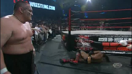 T N A impact 2009/06/11 Booker T vs Samoa Joe [ Furst Blood match]