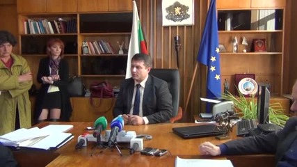 Арестуваха за подкуп четирима служители на ДАИ-Хасково