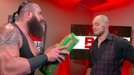 Braun Strowman relinquishes his Money in the Bank contract: Raw, Aug. 27, 2018