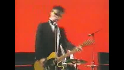 Toy Dolls - James Bond Lives Down Our Street 