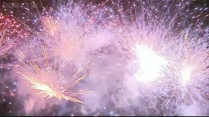 Фойерверките в Лондон на първи януари 2007 г. 