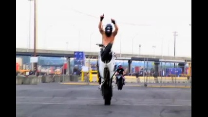 Motorcycle Stunts - Crazy In Seattle - Chapter 2 