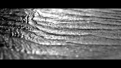 Daniela Brooker - Chasing The Waves