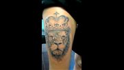 Татуировка на лъв с корона