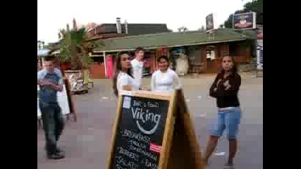 Циганки проститутки атакуват туристи в Слънчев Бряг! 
