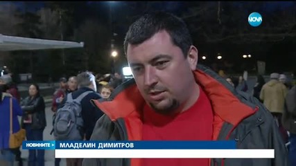 Протестиращи разпънаха палатки на „Орлов мост”