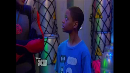 Lab Rats S01e04 Rats On A Train En Audio New Series On Disney Xd