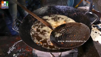 Бърза Храна на улицата в Мумбай - Chicken Pakoda
