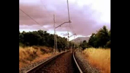 Youtube - Almost Train Accident .avi
