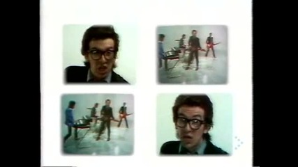 Elvis Costello - Pump It Up 