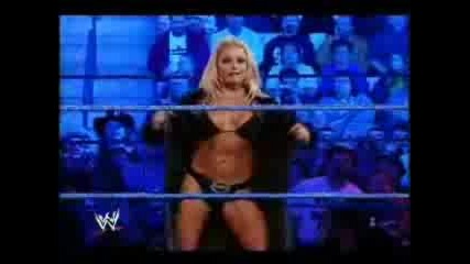 Trish Stratus