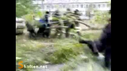 Стрелба с Клон - Смях