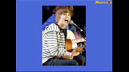 Justib Bieber - - - - Back Down to Earth 