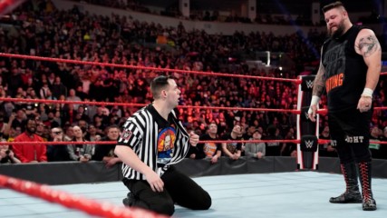 Kevin Owens reta a Randy Orton: En Español, 27 Febrero 2020