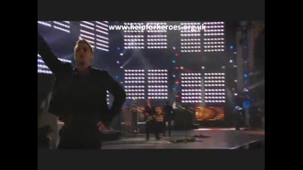 Robbie Williams - Let Me Entertain You (live Concert For Heroes 12.09.2010) 