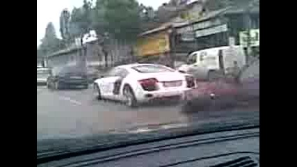 Audi R 8