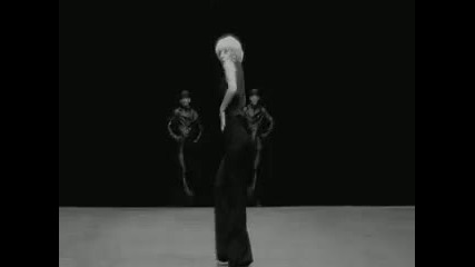 Lady Gaga - Alejandro 