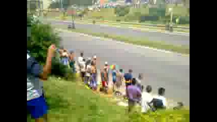 rally v ruse ot moq telefon