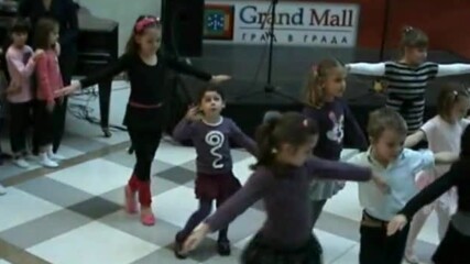 Коледно парти Dance Palace Varna