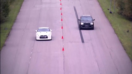 Nissan Gt-r Stage 2 vs Jeep Grand Cherokee Srt-8 Supercharge