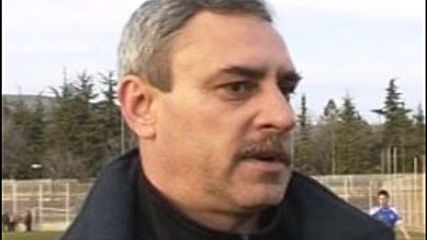 Сплотяват колектива в Локо Пд, имало групички