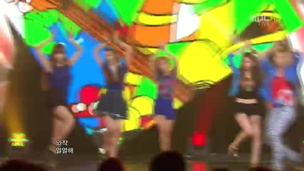 F(x) - Hot Summer ~ Music Core (02.07.11)