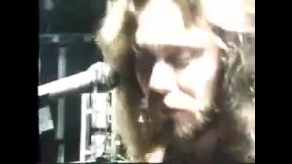 Judas Priest - Living After Midnight 