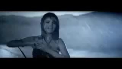 ! Превод ! Selena Gomez - A Year Without Rain (music Video)
