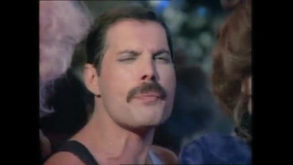 Freddie Mercury - Living on My Own