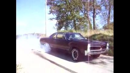 Pontiac Gto 67 Burnout